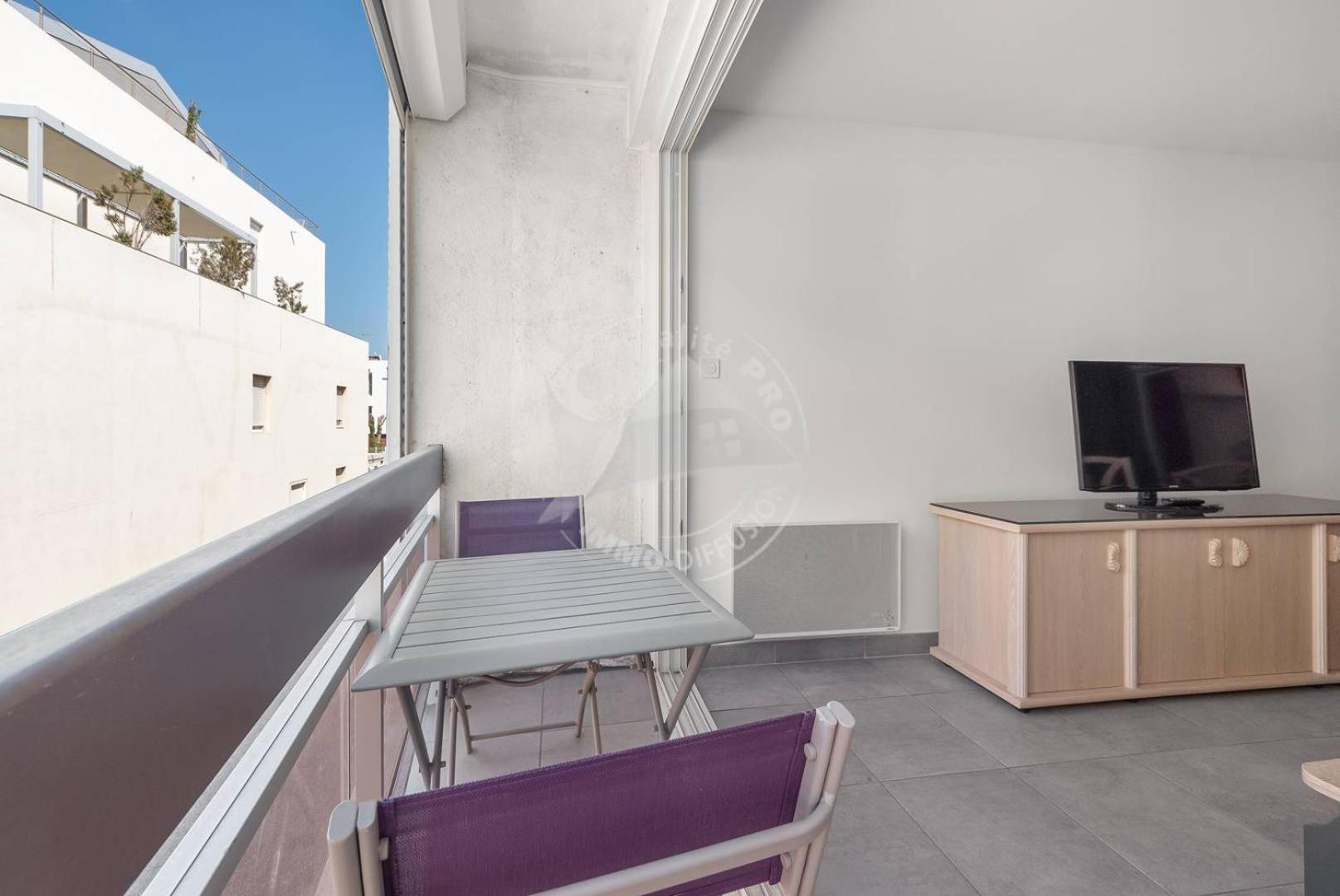 As21512 - Studio Cabine Vue Mer Laterale Avec Parking Prive A 20M De La Plage Le Grau-du-Roi Dış mekan fotoğraf